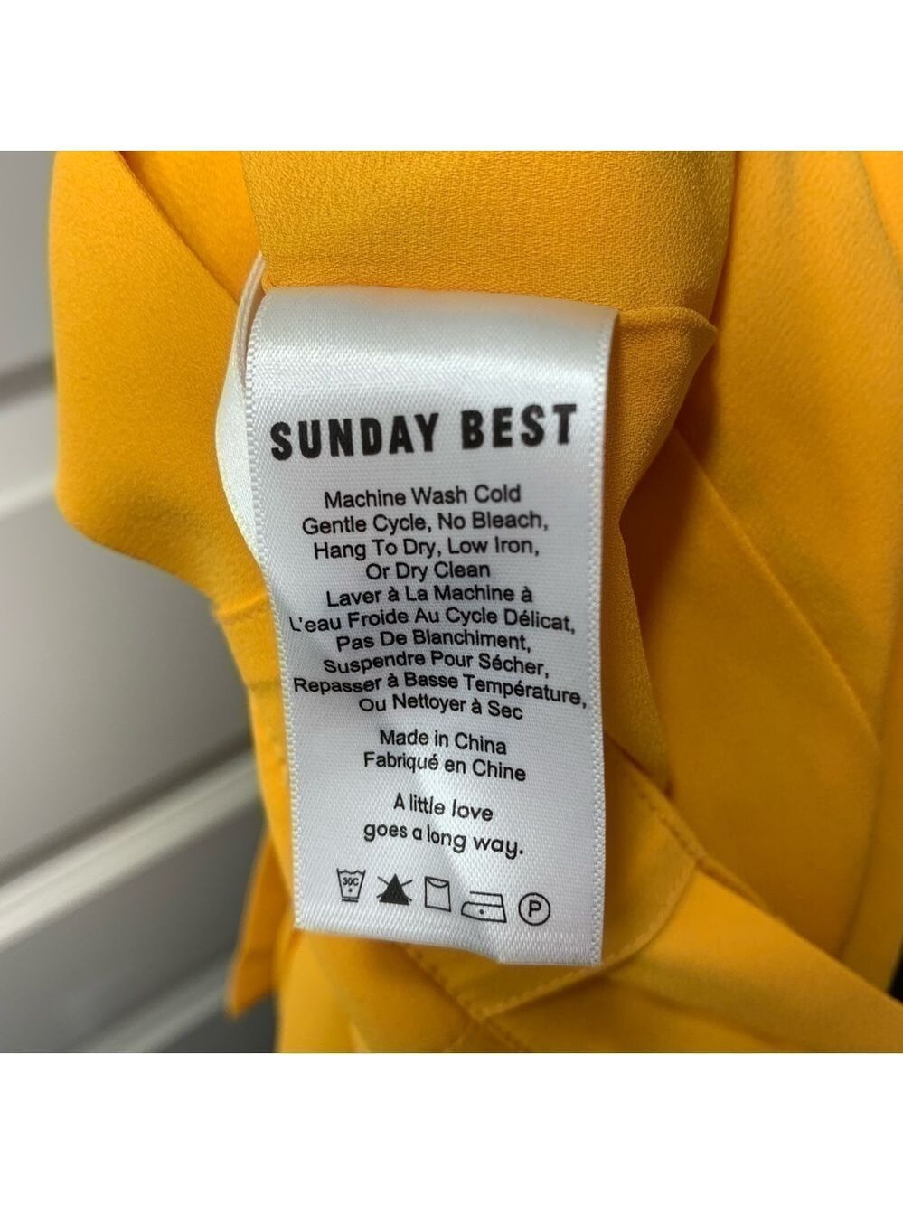Aritzia Sunday Best Orange Tailored Pleaded Shorts Tie Waist Side Pockets Sz 2 - Picture 10 of 11